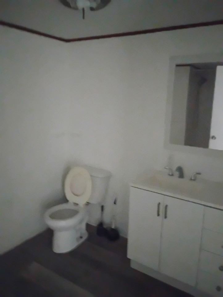 601 E Lincoln St #22 - Photo 6 of 8