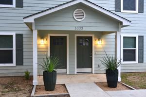 featured image of 1033 Milam St #3AND4