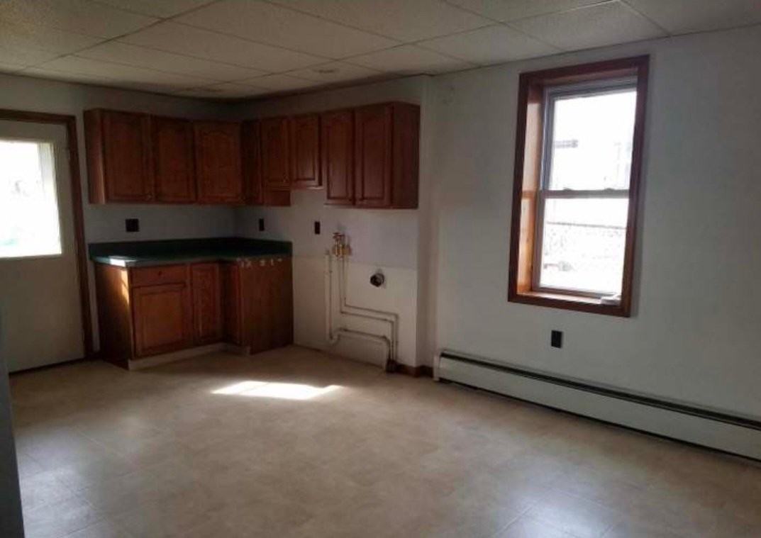 602 N 2nd St - Photo 4 of 7