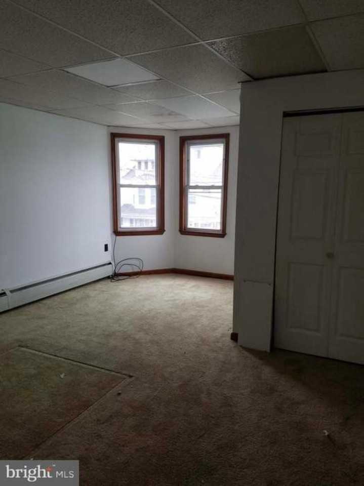 602 N 2nd St - Photo 7 of 7