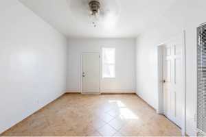 featured image of 2752 S Kedvale Ave #2R