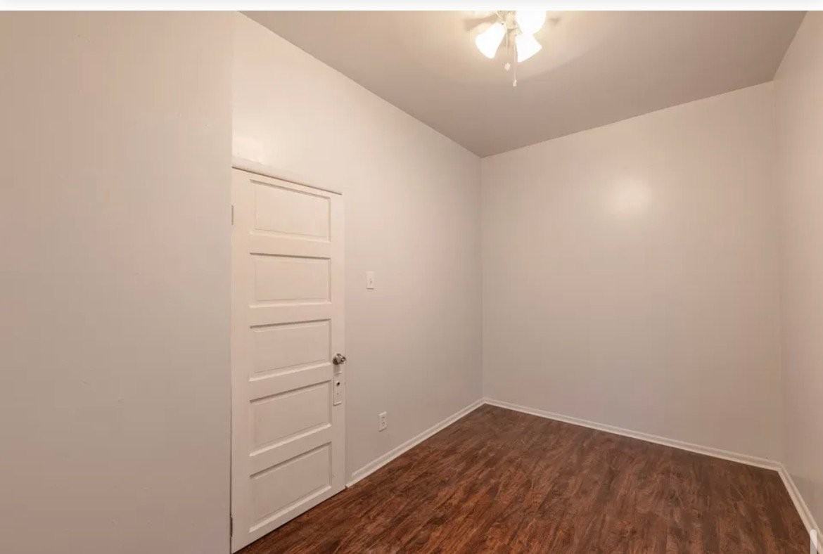 2752 S Kedvale Ave #2R - Photo 6 of 10