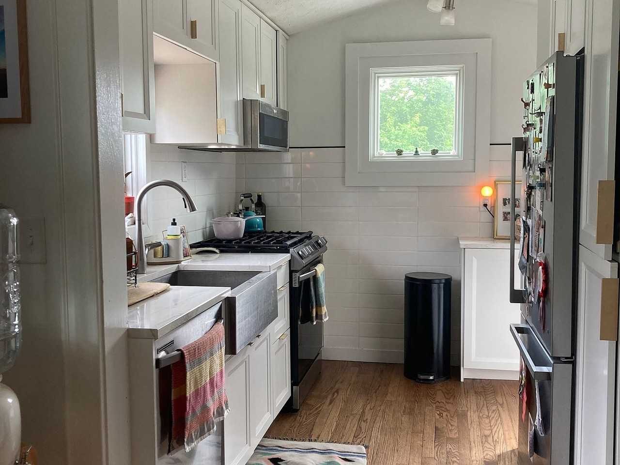 4919 Pine St - Photo 4 of 5
