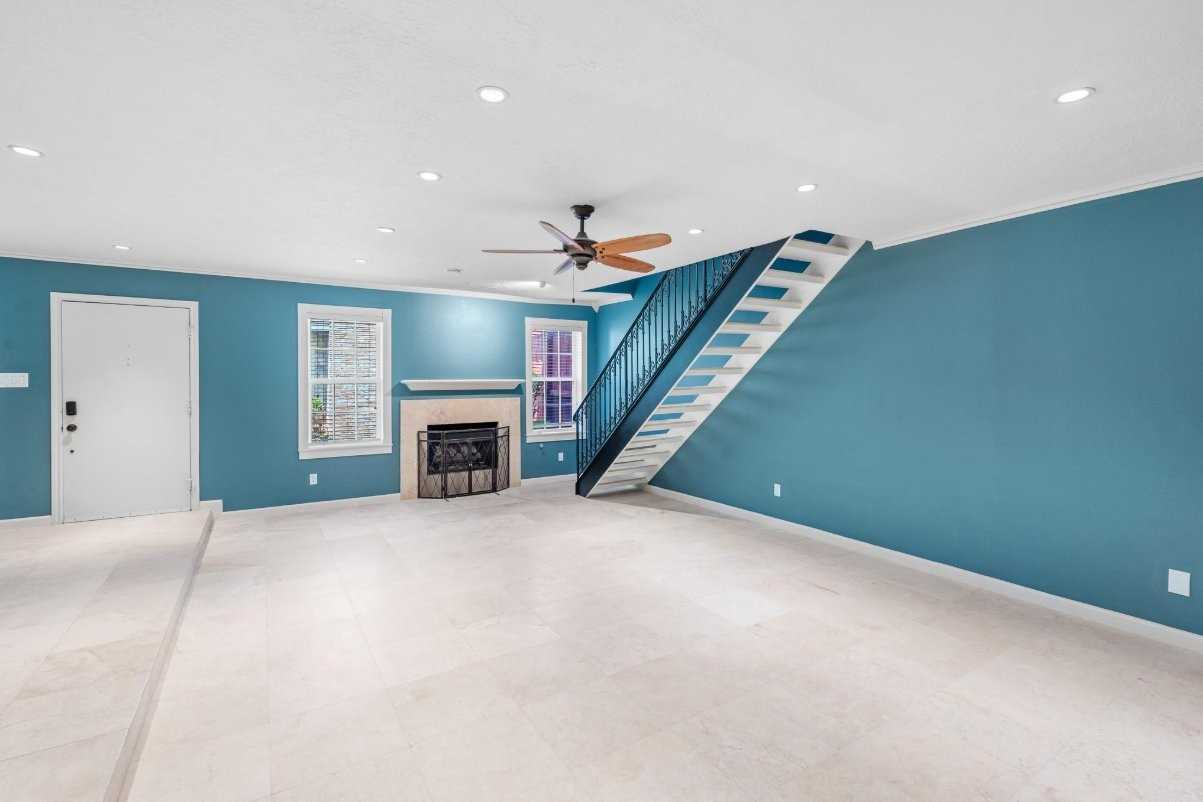 5514 Beverlyhill St #2 - Photo 3 of 18