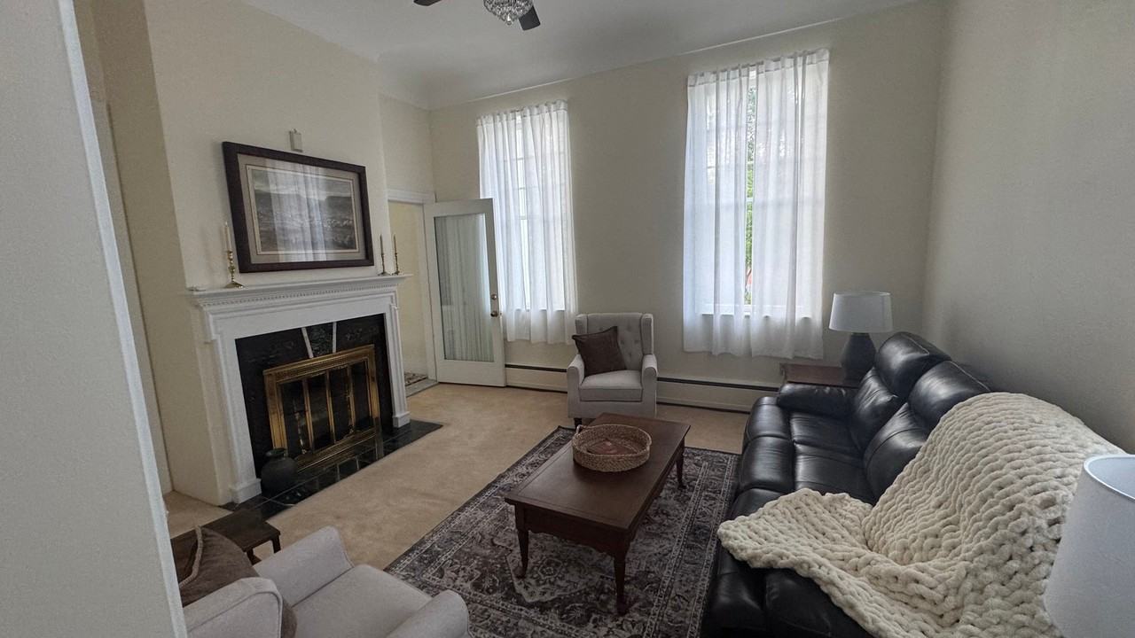 528 Washington St #4 - Photo 5 of 6