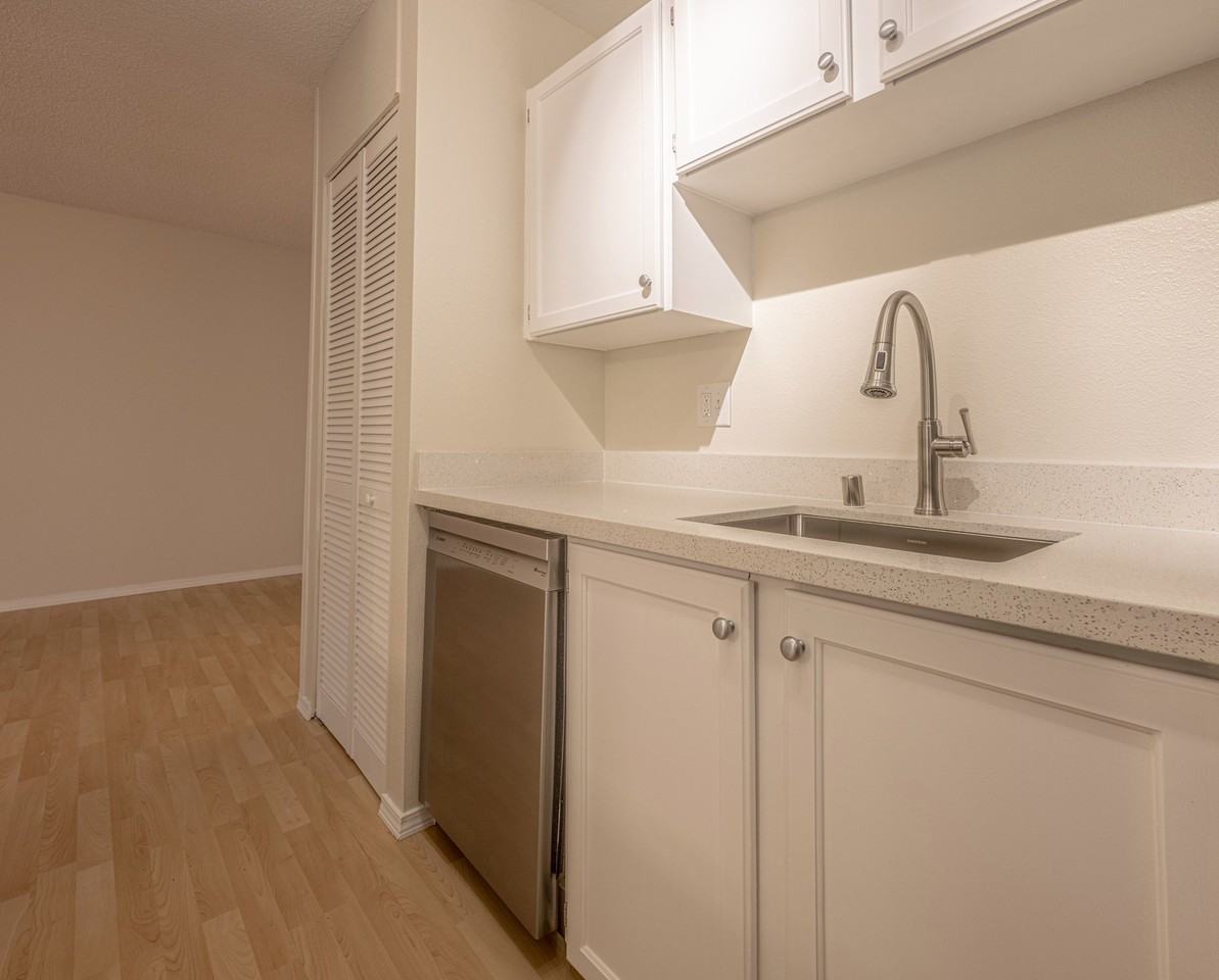 12515 Ne 132nd Ct #A302 - Photo 7 of 16