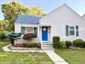 208 4th St - Photo 1 of 1