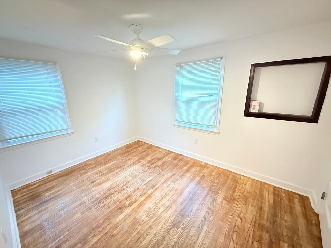208 4th St - Photo 6 of 10