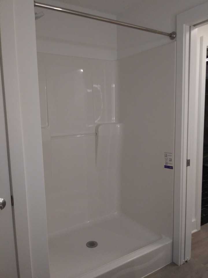 425 N Prince St #006 - Photo 7 of 12