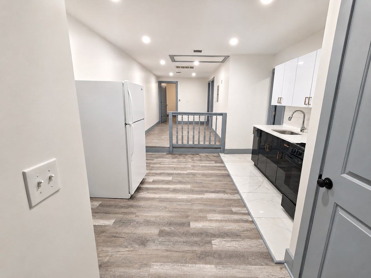 655 S 11th St #2 - Photo 5 of 9