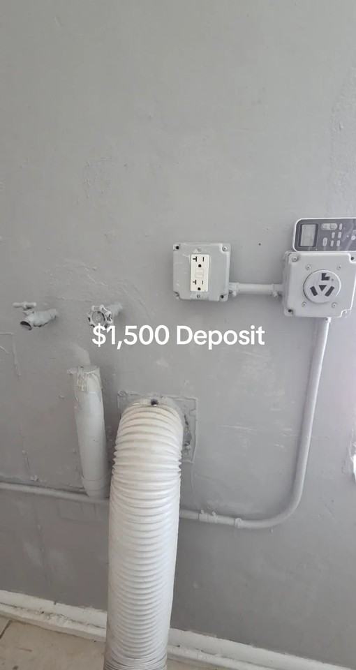 1232 W 35th St - Photo 2 of 9