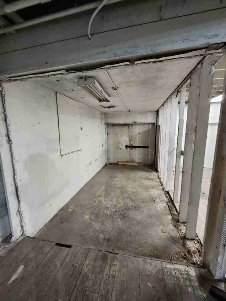 STORAGE IN MISSION - Photo 6 of 9