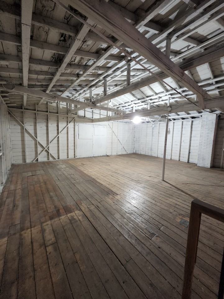 STORAGE IN MISSION - Photo 7 of 9