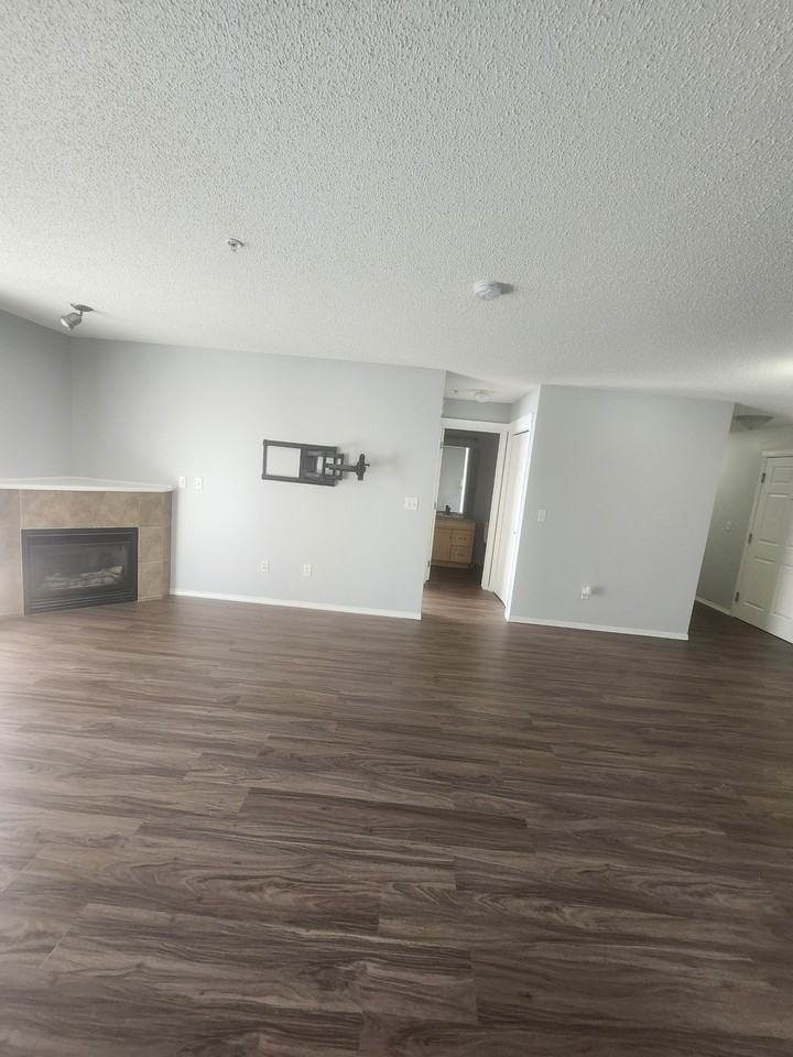 70 Panamount Drive NW - Photo 4 of 15