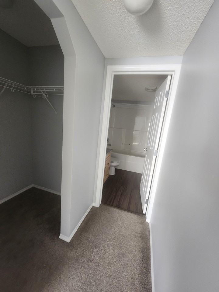 70 Panamount Drive NW - Photo 7 of 15
