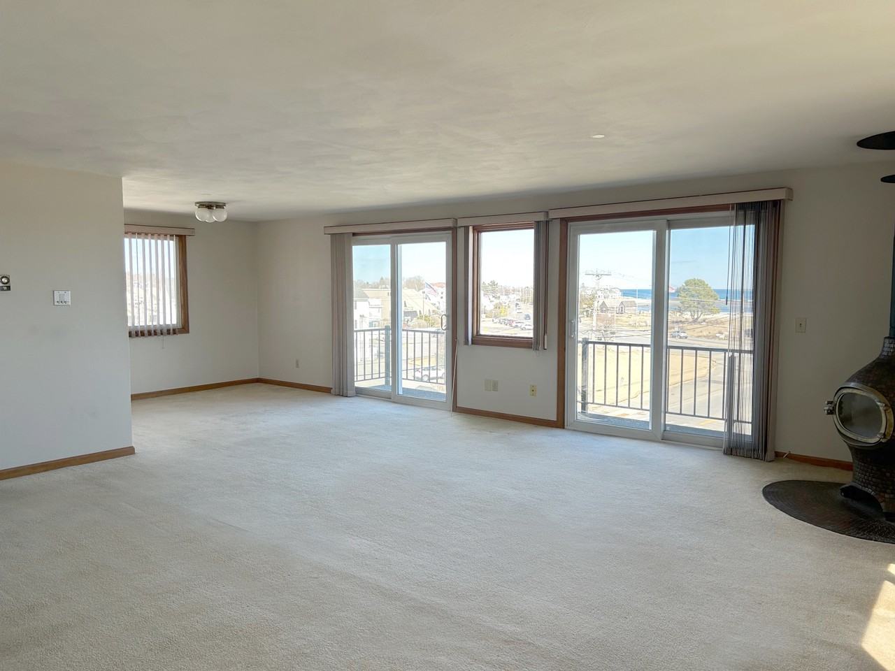 190 Kings Hwy #A14 - Photo 2 of 13