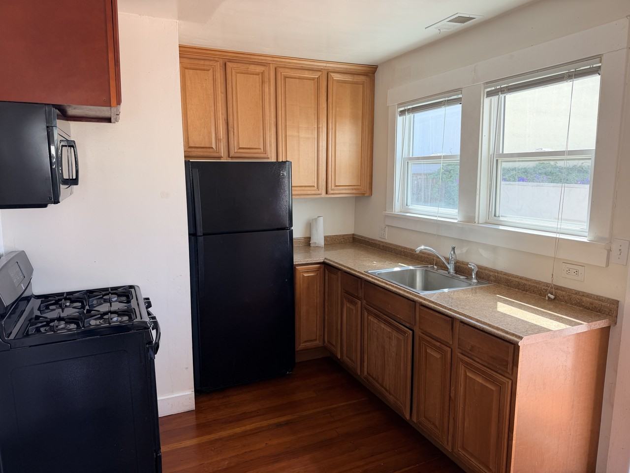 515 Davis St #NA - Photo 4 of 20