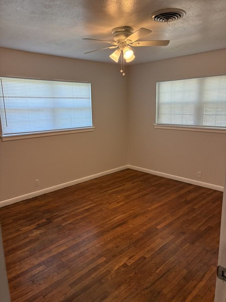 306 Hudson St #NA - Photo 7 of 16