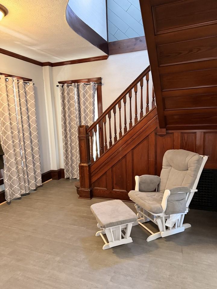21 Pleasant St #NA - Photo 3 of 17