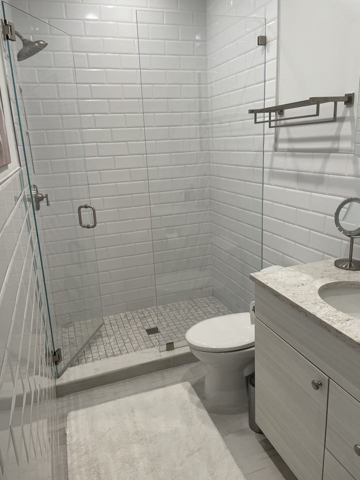 11837 Sandlake Dr #1 - Photo 4 of 8