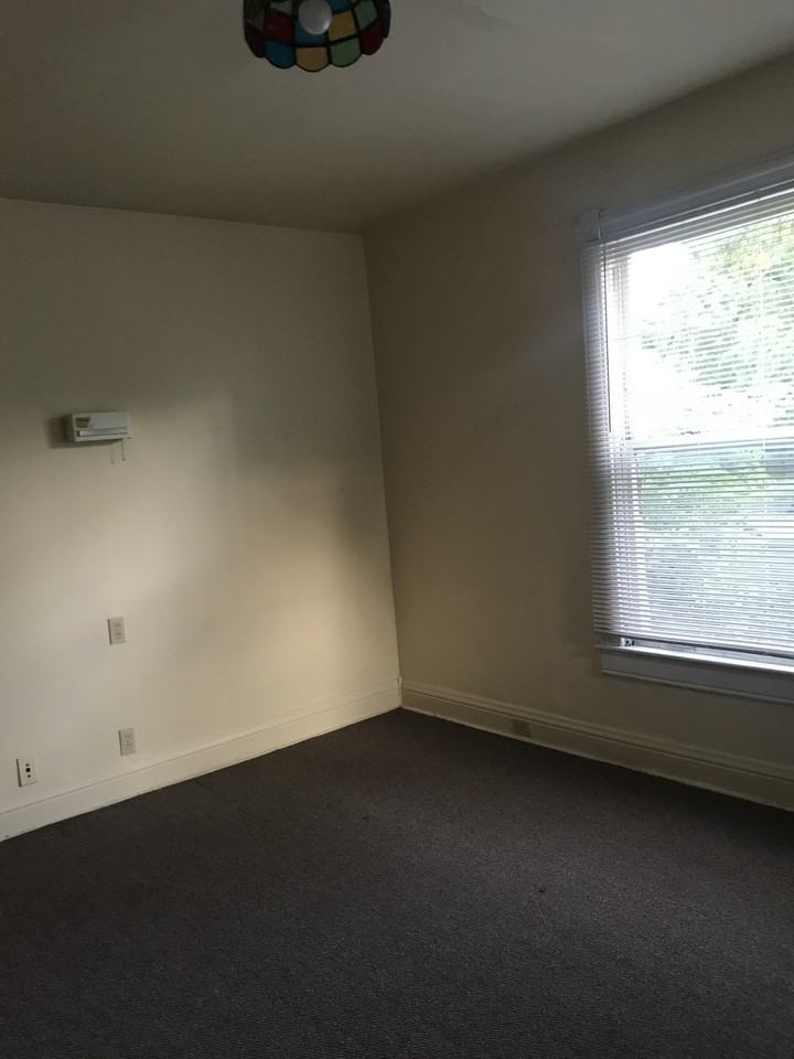 535 Walnut St #NA - Photo 4 of 10