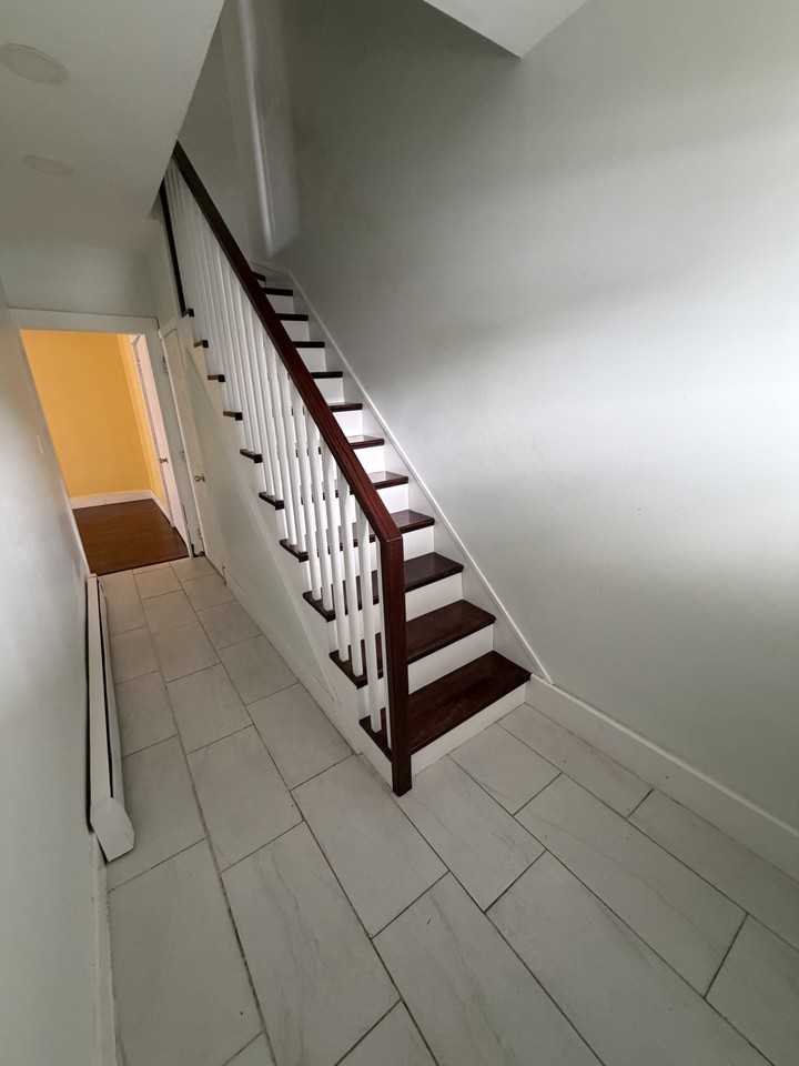 179181 West St #181 - Photo 4 of 9