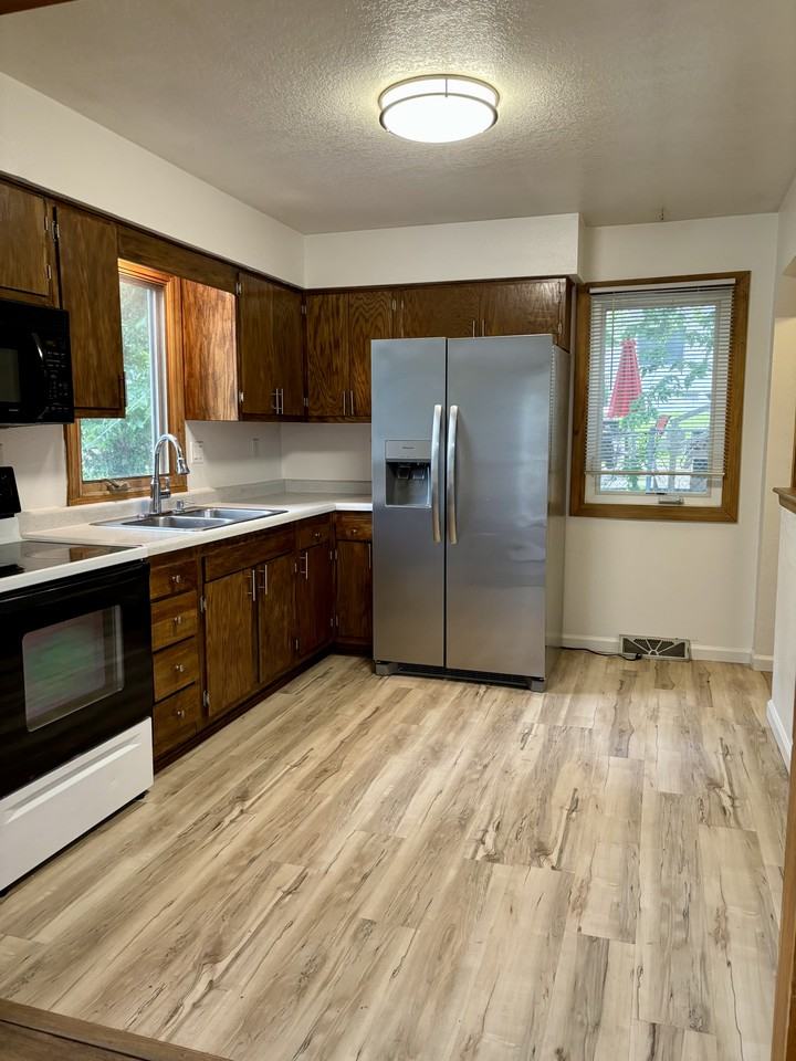 6000 Se 2nd St #NA - Photo 3 of 11