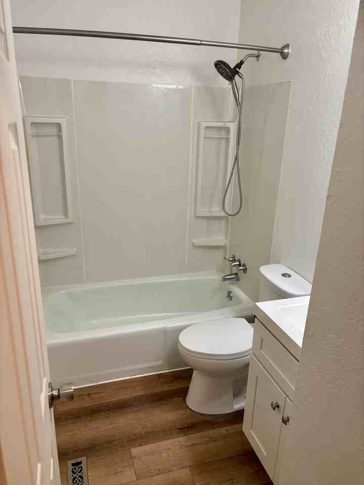 6000 Se 2nd St #NA - Photo 4 of 11