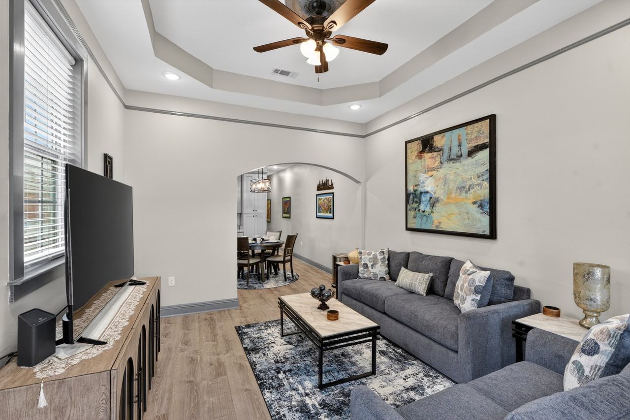 3200 Washington Ave #NA - Photo 3 of 14
