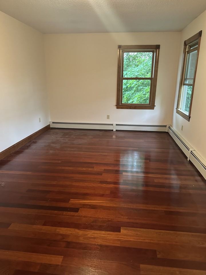 40 Editha Ave #40 - Photo 3 of 15