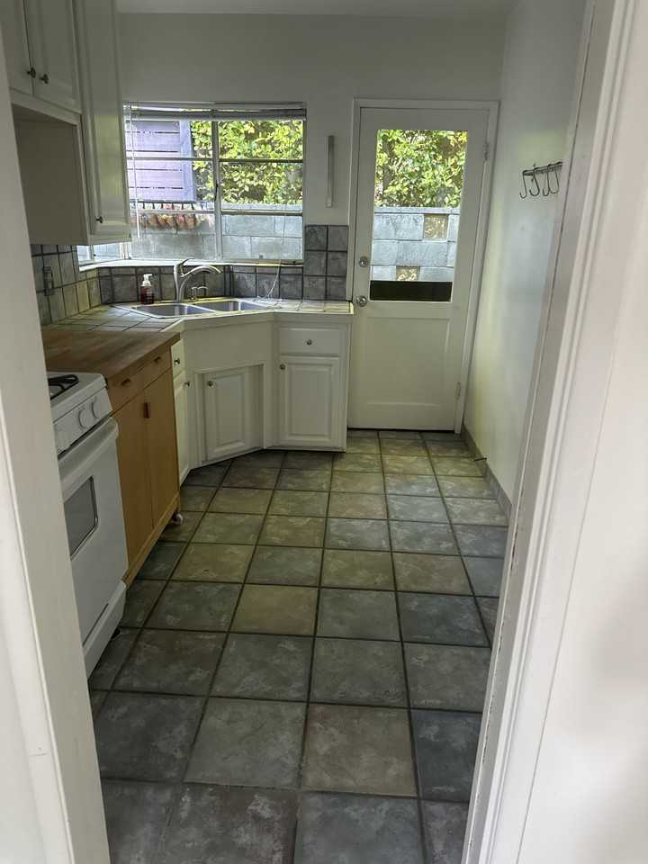 710 Copeland Ct #A - Photo 6 of 14