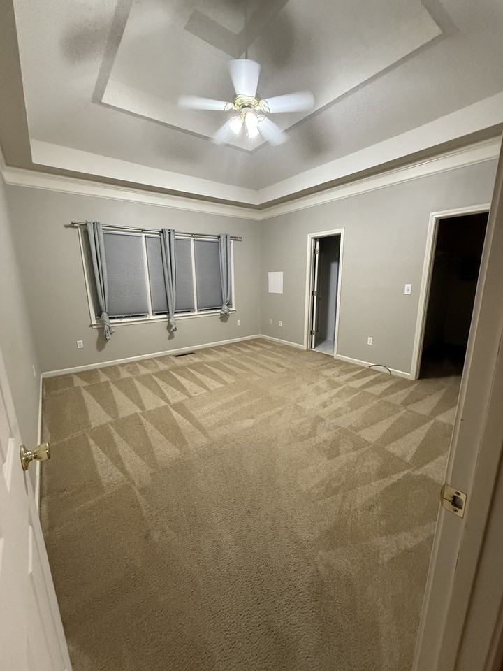 307 Lake Lennox Dr #NA - Photo 3 of 13
