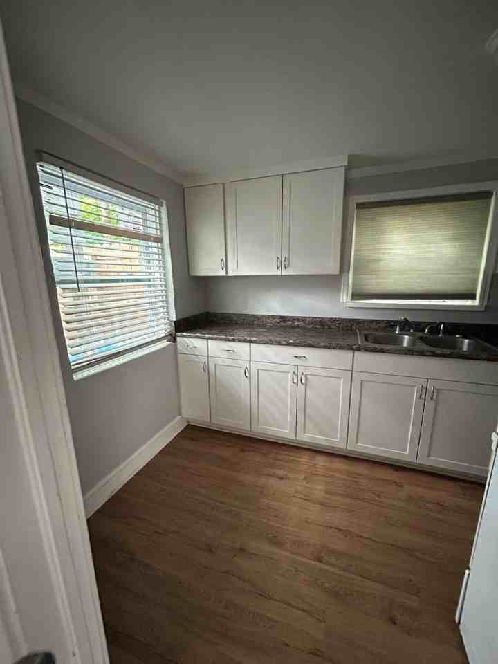 1517 Greenridge Rd #1 - Photo 7 of 7