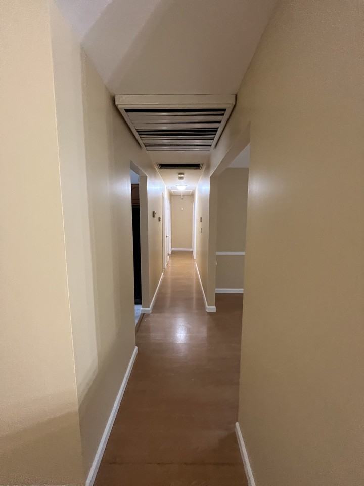 134 Roosevelt Blvd #NA - Photo 4 of 23