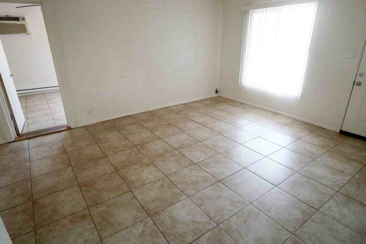 216 Whitton St #NA - Photo 4 of 12