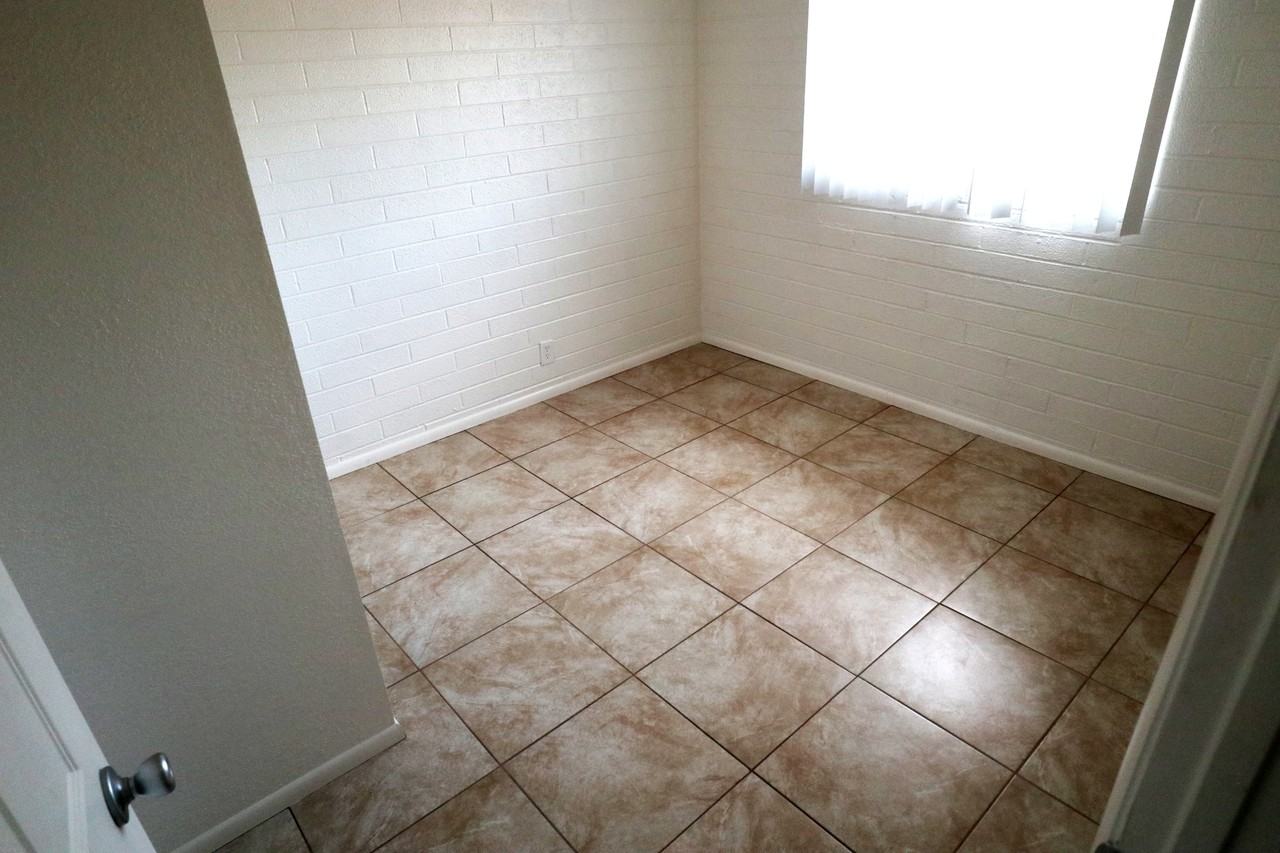 216 Whitton St #NA - Photo 6 of 12