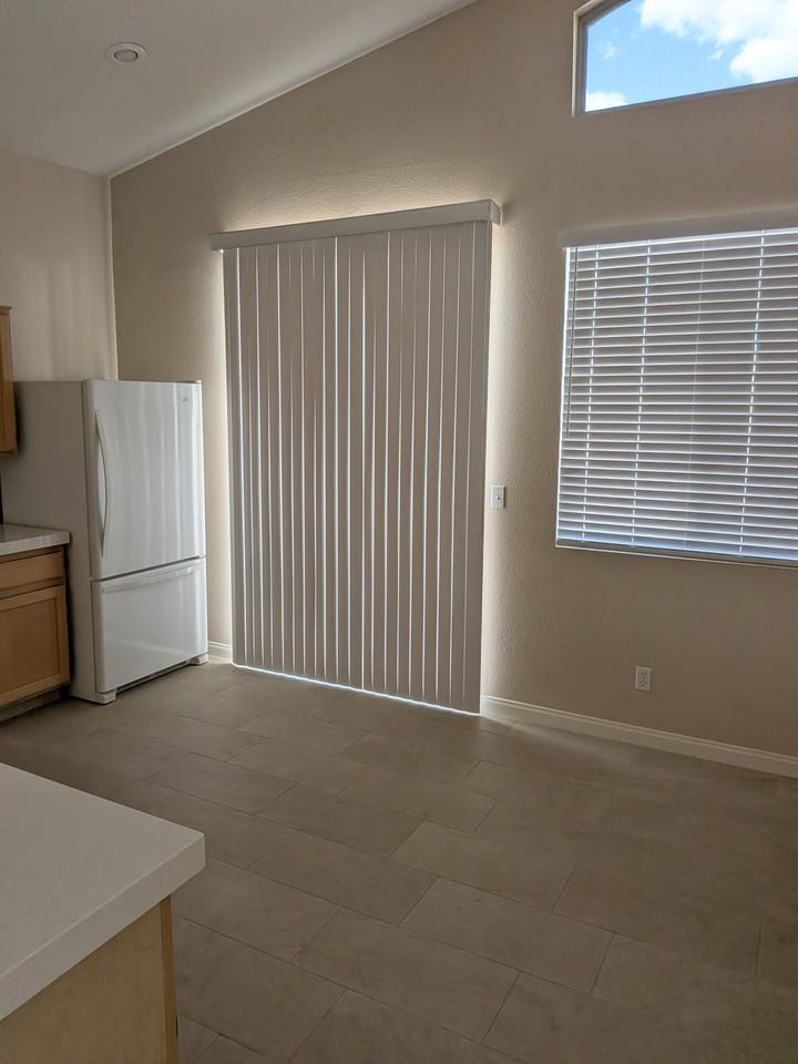 1922 Thunder Ridge Cir #NA - Photo 6 of 16