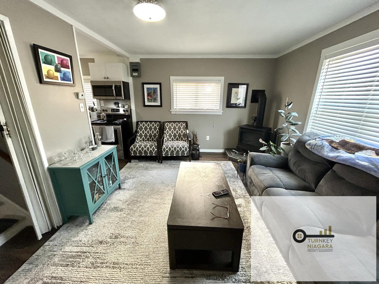 587 Geneva Street - Photo 2 of 13