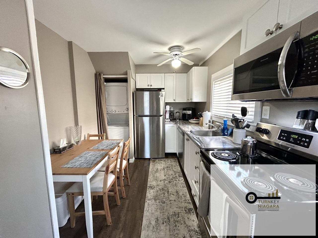 587 Geneva Street - Photo 7 of 13