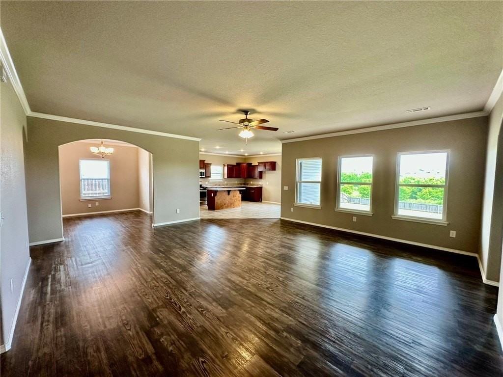 433 N Drewrys Bluff Dr - Photo 4 of 33