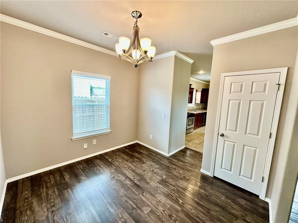 433 N Drewrys Bluff Dr - Photo 7 of 33