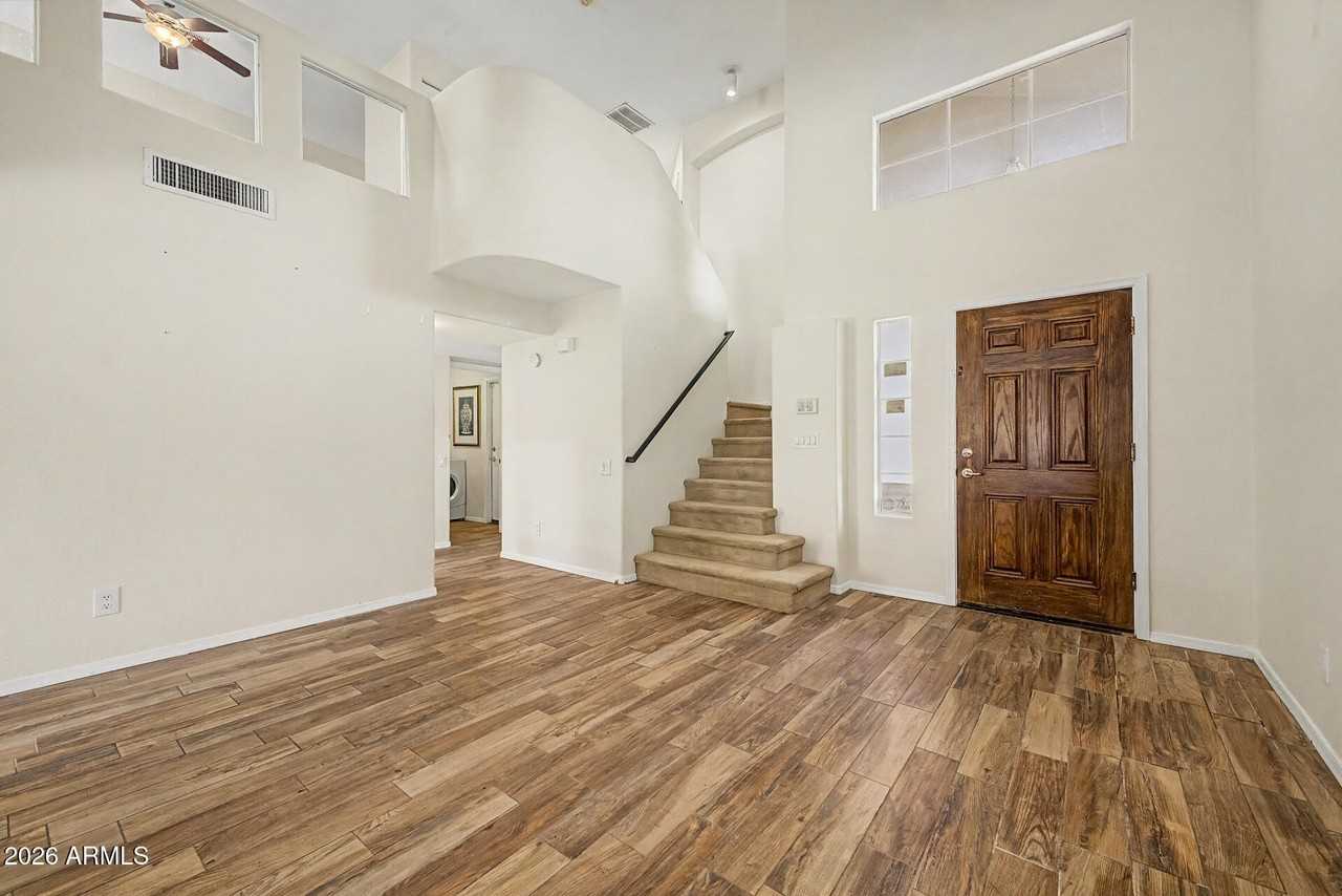 2155 W Olla Ave - Photo 5 of 34