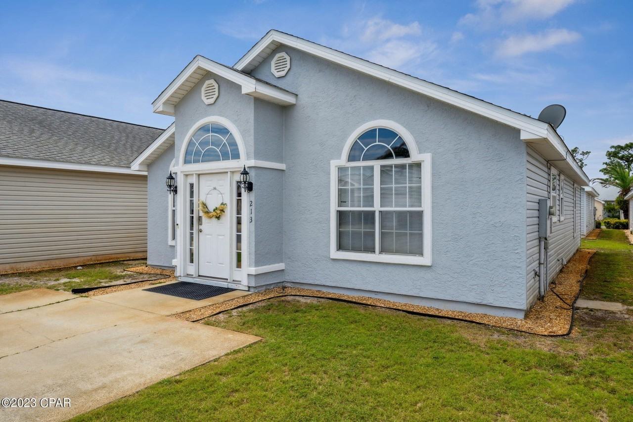 213 Coquina Shell Way - Photo 3 of 33