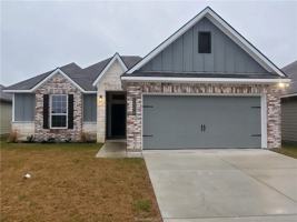 featured image of 1308 Kingsgate Dr