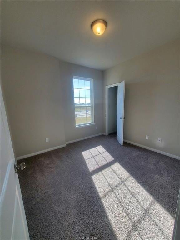 1308 Kingsgate Dr - Photo 4 of 17