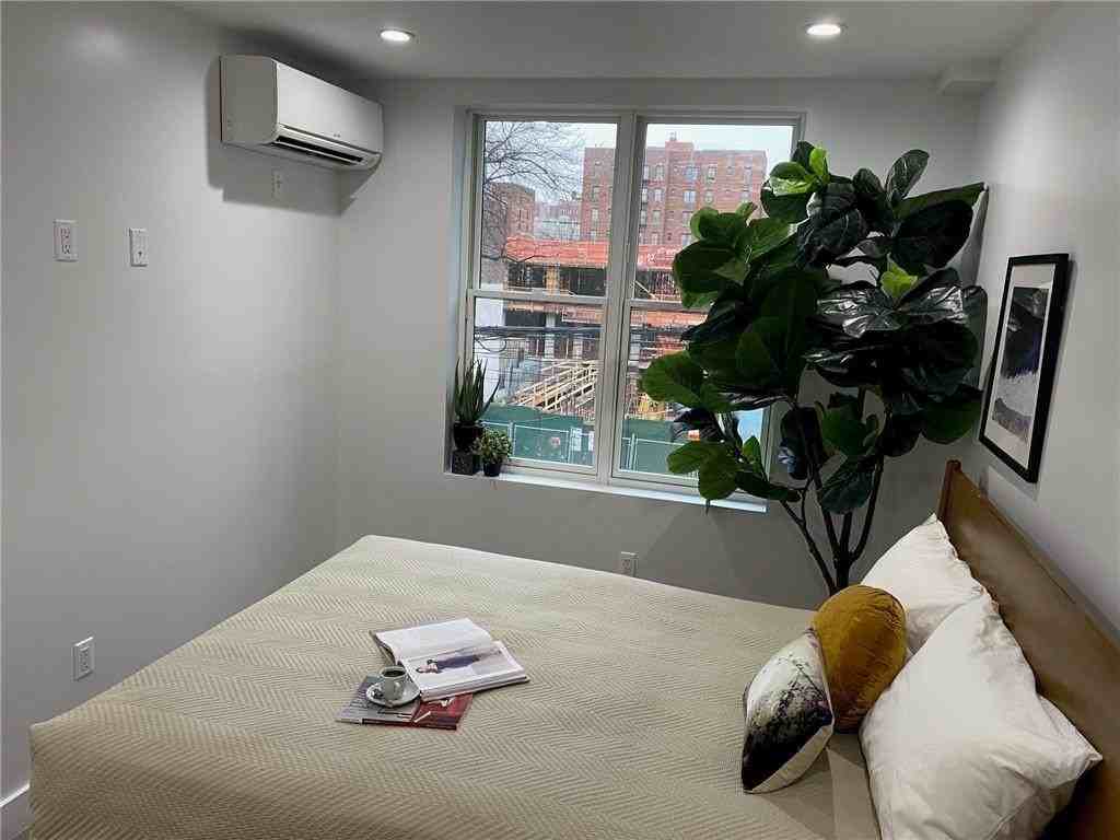 460 E New York Ave #2A - Photo 5 of 9
