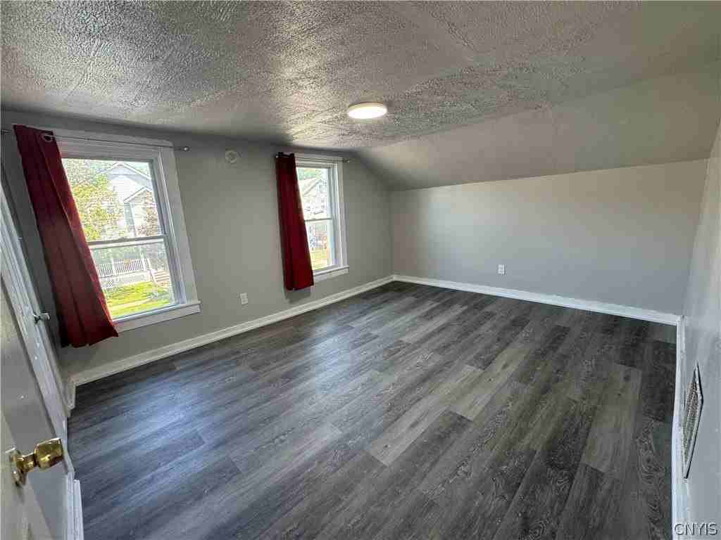 108 Gold St - Photo 7 of 9