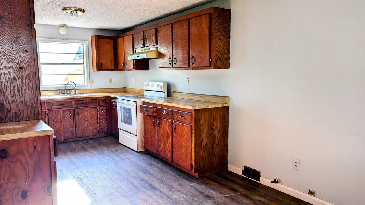 25 Arrowhead Dr - Photo 5 of 30