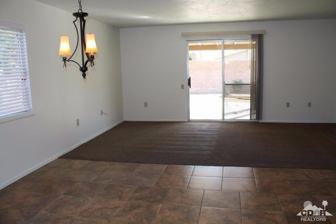 77605 California Dr - Photo 4 of 30