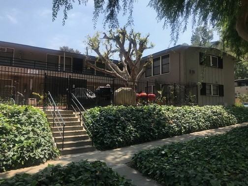 142 1/2 Monterey Rd - Photo 6 of 9